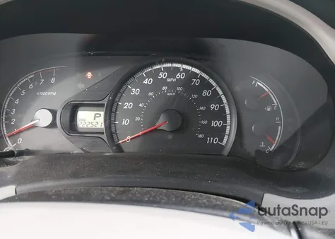 2011 Toyota Sienna Le V6 z USA, uszkodzony, nr VIN 5TDKK3DC4BS166742